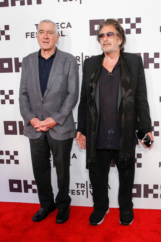 Klubu sivolasih očetov se bosta pridružila prijatelja Robert De Niro in Al Pacino. FOTO: Eduardo Munoz/Reuters