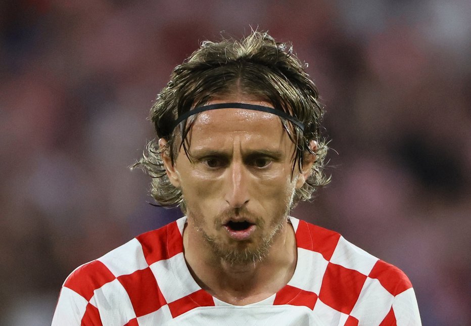 Fotografija: Luka Modrić je bil ključni igralec Hrvaške v polfinalu lige narodov proti Nizozemski. FOTO: Wolfgang Rattay Reuters