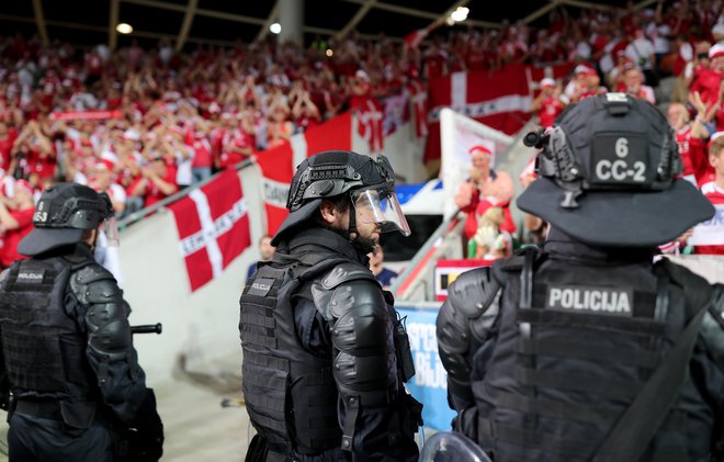 Tudi Danci so imeli glasno podporo. FOTO: Blaž Samec