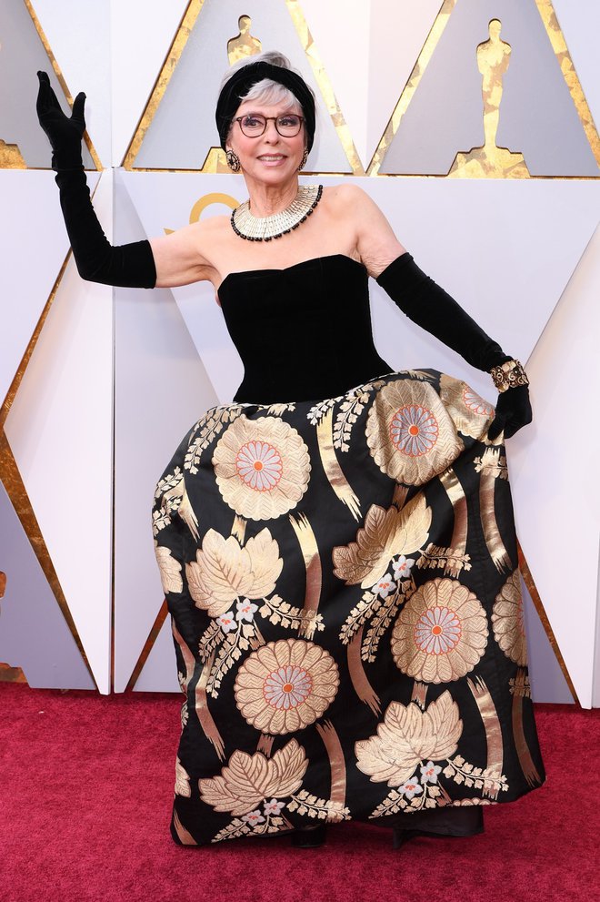 Zmagovalka

Rita Moreno je na podelitev oskarjev leta 2018 prišla v isti obleki kot 1962., ko je prejela kipec za stransko vlogo v filmu West Side Story.