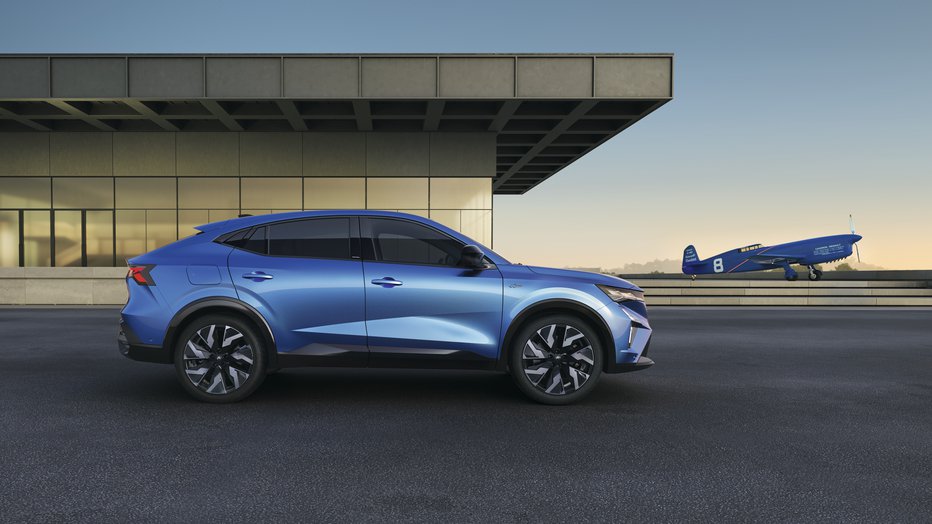 Fotografija: Renault rafale bo na trg pripeljal prihodnje leto. FOTO: Renault