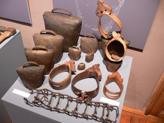 Kamniškemu muzeju je podaril skoraj 500 predmetov pastirske dediščine z Velike planine. FOTO: PRIMOŽ HIENG