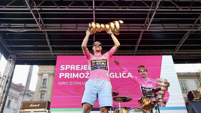 Primož Roglič je letos že osvojil rožnato majico na Giru, bo tudi rdečo na Vuelti? FOTO: Črt Piksi
