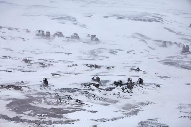 Nihče ne ve, kaj se še skriva pod trajno zamrznjenimi tlemi. FOTO: Zanskar/getty Images