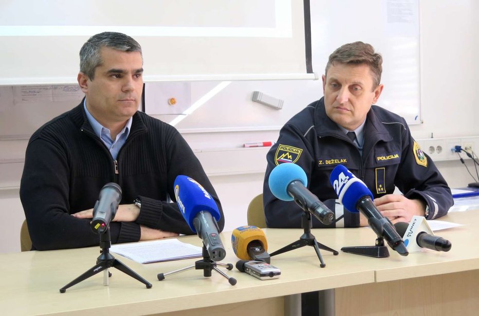 Fotografija: Senad Jušić (levo) je postal prvi človek policije. FOTO: STA