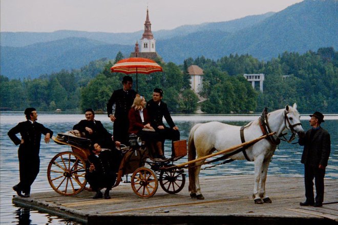 Snemali so tudi na Bledu. FOTO: Slovenska Kinoteka