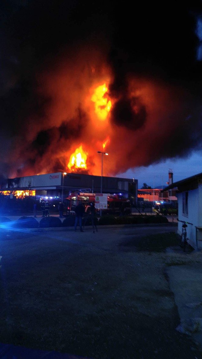Požar v Kemisu maja 2017.