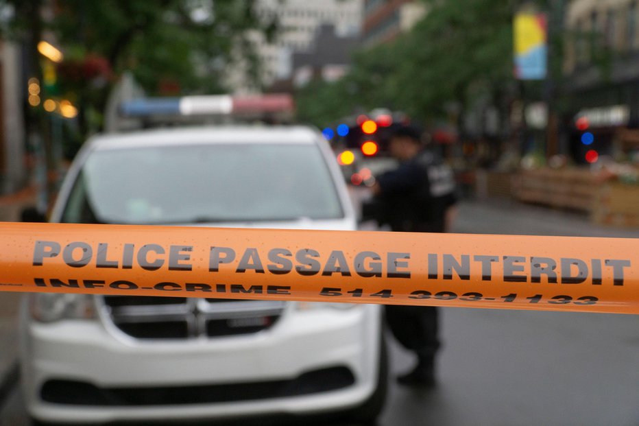 Fotografija: Kanadski policisti so zoper voznika podali več kazenskih ovadb. FOTO: Profimedia