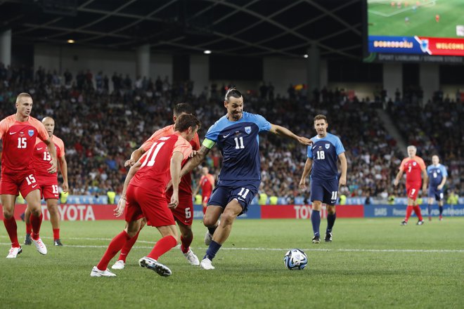 Zlatan Ibrahimović je po letu dni spet čaral na igrišču. FOTO: Leon Vidic