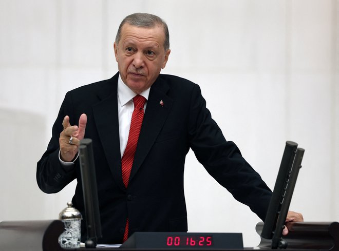Turški predsednik RecepTayyip Erdogan FOTO: Murat Cetinmuhurdar/ppo Via Reuters