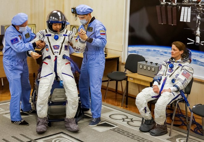Obleke ameriških astronavtov bodo bolj udobne. FOTO: Maxim Shemetov/Reuters