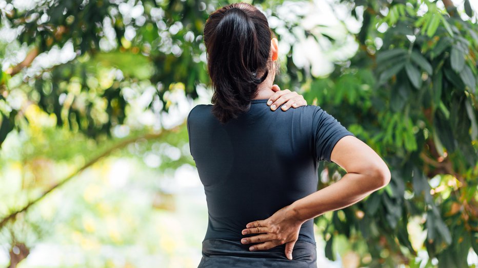 Fotografija: Bolečine v hrbtenici vplivajo na celotno zdravje in počutje. FOTO: Getty Images