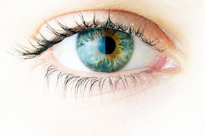 Številne okvare oči nastanejo z leti. FOTO: Fotoadrenalina/Getty Images