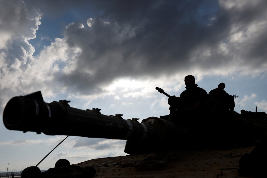 Fotografija: Na meji z Gazo. FOTO: Amir Cohen Reuters