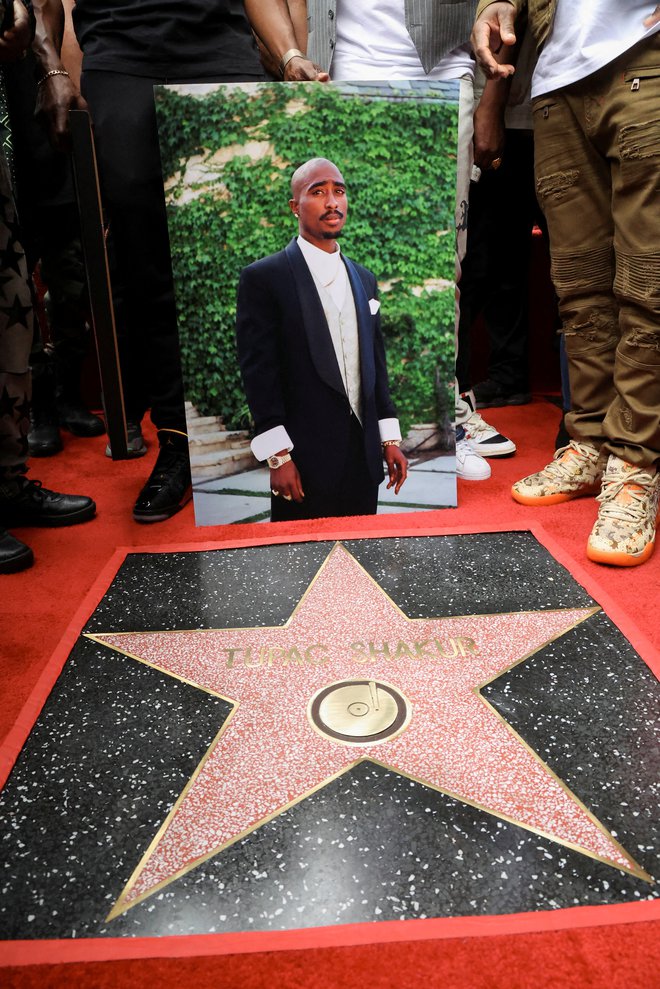 Umorjeni raper je letos poleti posthumno dobil svojo zvezdo na pločniku slavnih. FOTO: Mario Anzuoni/Reuters