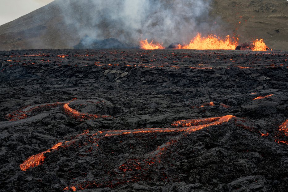 Fotografija: Izbruhi vulkanov lahko naredijo veliko škodo. FOTO: Ken Cedeno Reuters