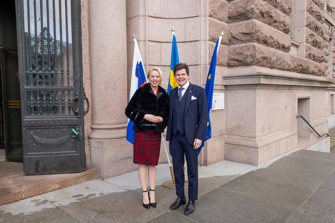 Predsednica državnega zbora Urška Klakočar Zupančič in predsednik švedskega parlamenta Andreas Norlén. FOTO: Melker Dahlstrand/the Swedish Parliament