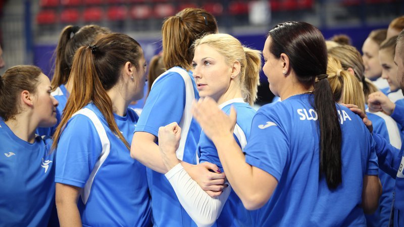 Fotografija: Slovenska ženska rokometna reprezentanca je v 1. krogu svetovnega prvenstva premagala Islandijo. FOTO: Jure Eržen