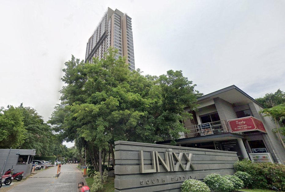 Fotografija: Že mesec dni je stanoval v 29. nadstropju stolpnice UNIXX South Pattaya. FOTO: Google Street View