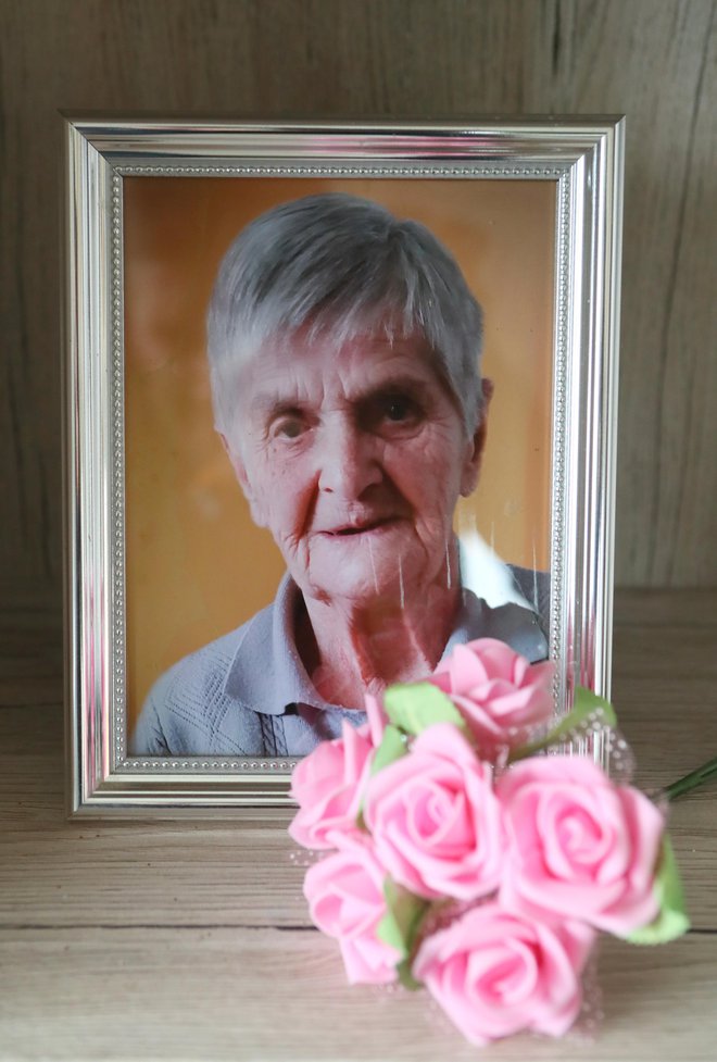 Dorica Mrak je pred dvema letoma umrla v požaru. FOTO: Dejan Javornik