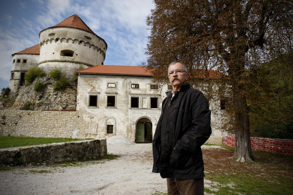 Fotografija: Franci Zidar je nekdanji dolgoletni direktor Kozjanskega parka, poslovnež in od leta 2007 lastnik 800 let starega gradu Lemberg. FOTO: Uroš Hočevar
