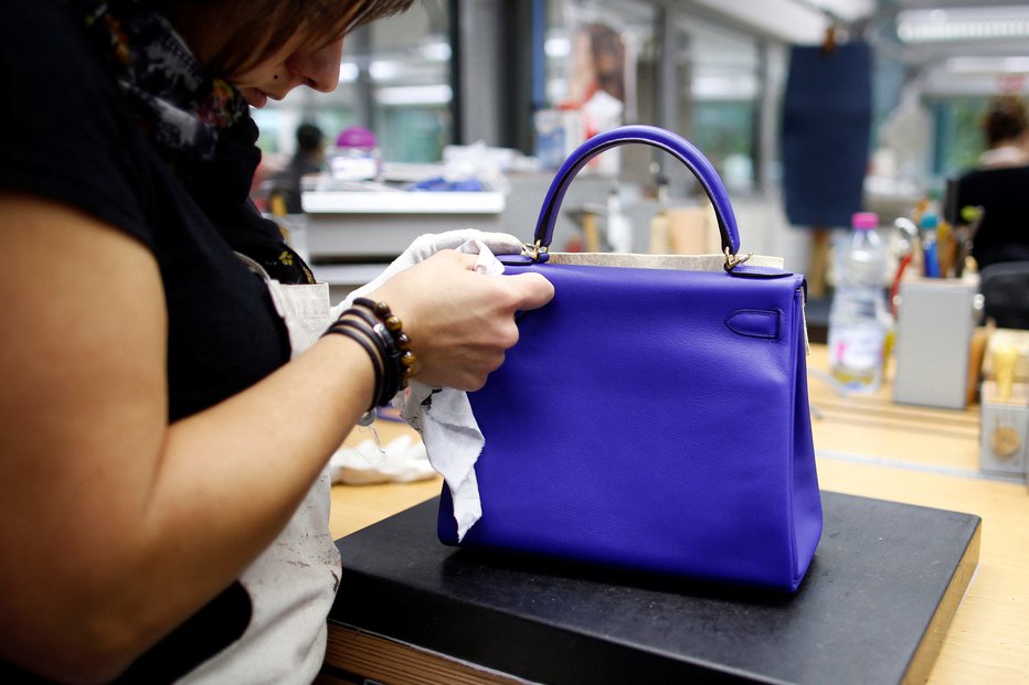 Fotografija: Hermès je znan po svojih kultnih torbicah. FOTO: Benoit Tessier/Reuters