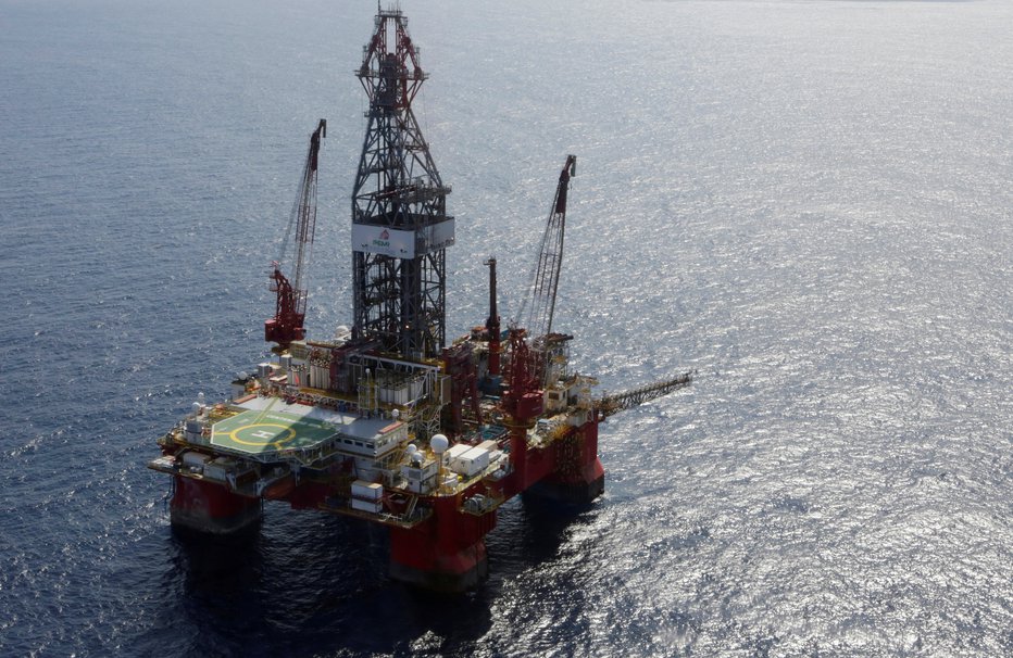 Fotografija: Naftna ploščad v Mehiškem zalivu FOTO: Henry Romero/Reuters