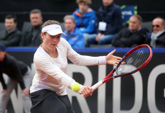 Tamara Zidanšek se je morala od turnirja zelo hitro posloviti. FOTO: Borut Živulovič, Reuters