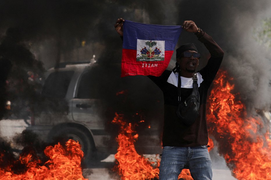 Fotografija: Nasilje na Haitiju se stopnjuje od četrtka. FOTO: Ralph Tedy Erol Reuters