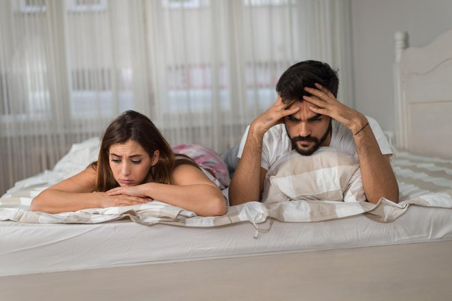 Ideja, da bo afera začinila spolnost v domači spalnici, je zelo nevarna. FOTO: Goran13/Gettyimages