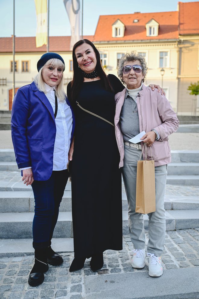 Eminence mariborske estradno-kulturne scene Ana Žvorc, Marina Lanza ter Dragica Petrović FOTO: MP Produkcija/pigac.si