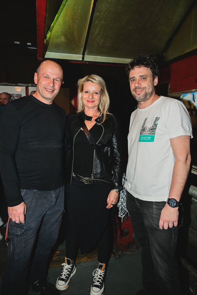 Vodja Kluba MC Pekarna Ramiz Derlić z ženo Nino Tichy Derlić ter Gregor Lednik, predsednik ASK Branik in vodja marketinga pri podjetju TECES