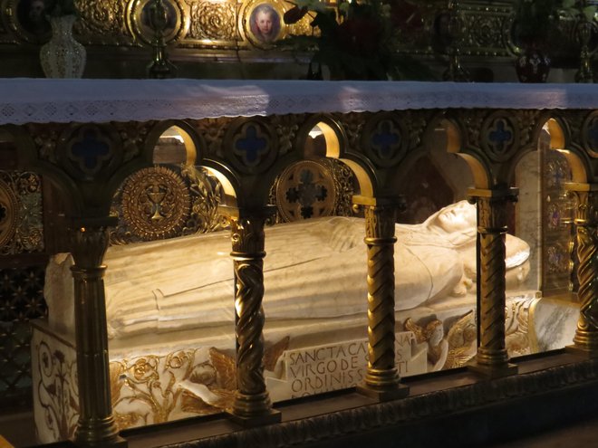 Posmrtni ostanki svete Katarine Sienske FOTO: Getty Images