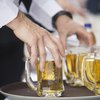Policiste v Škocjaju skoraj kap: »Menda si je zaželel alkoholnih pijač«
