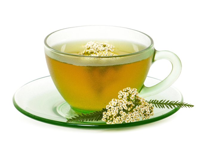 Rmanov čaj naj bi nižal tudi povišan holesterol. FOTO: Emilio100/Getty Images