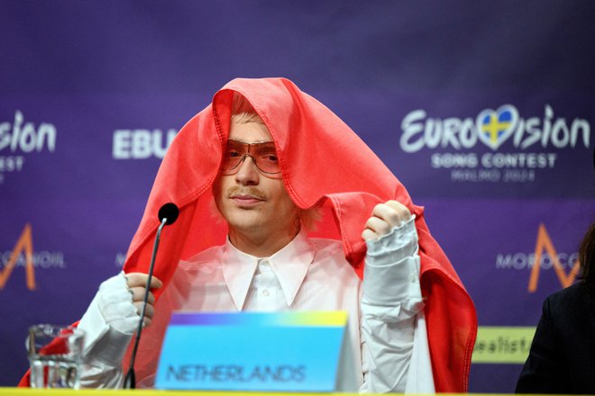 Joost Klein je Nizozemsko zastopal s skladbo Europapa. Stavnice so mu napovedovale dobro uvrstitev. FOTO: Jessica Gow/tt Via Reuters